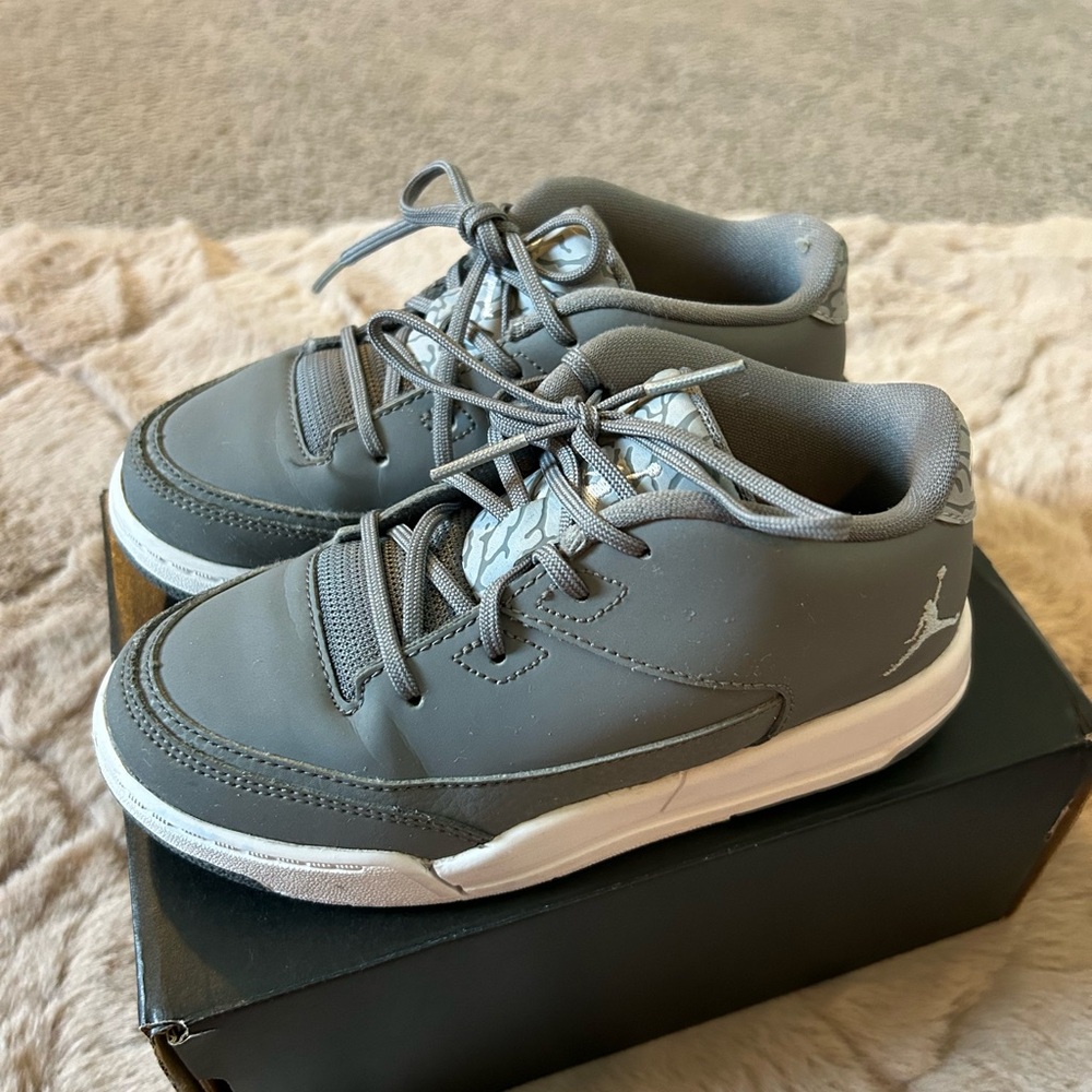 Jordan Kids Gray and White Low-Top Sneakers